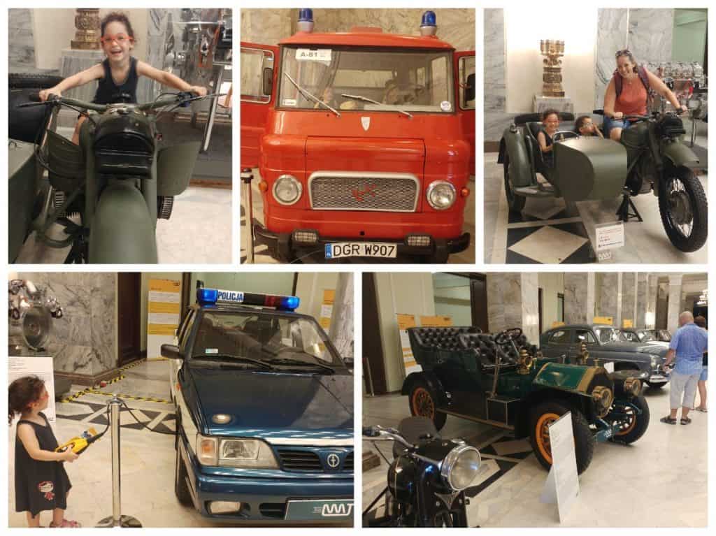ורשה עם ילדים - תערוכת המכוניות העתיקות