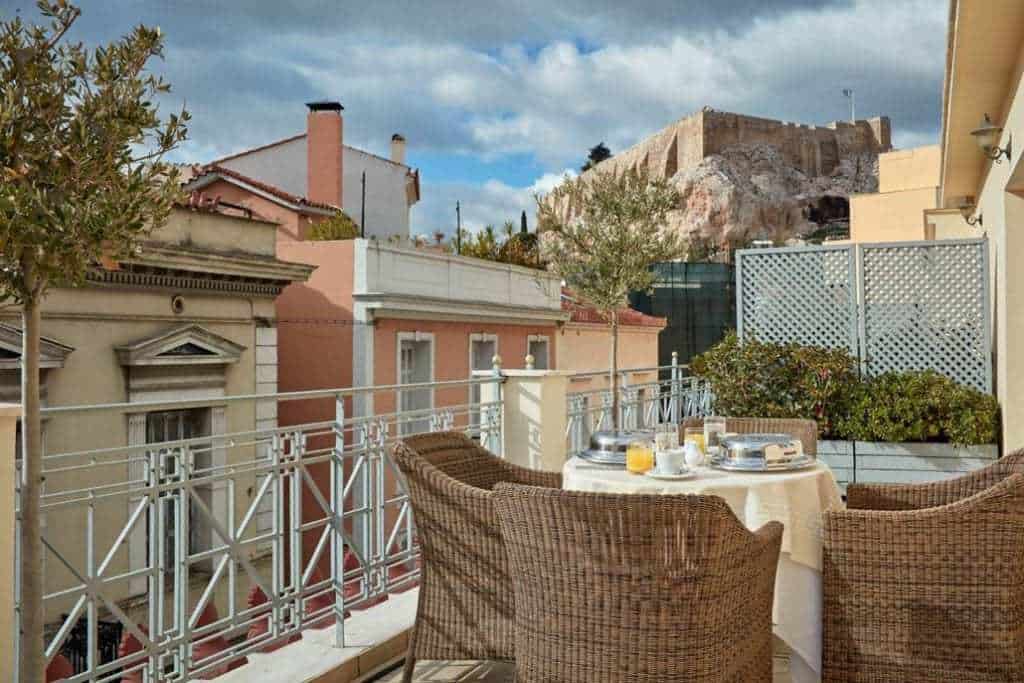 מלונות מומלצים באתונה למשפחות עם ילדים - Ava Hotel and Suites
