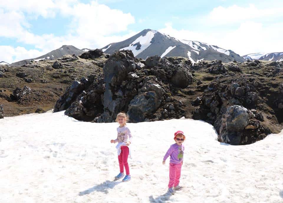 איסלנד למשפחות עם ילדים -שלג