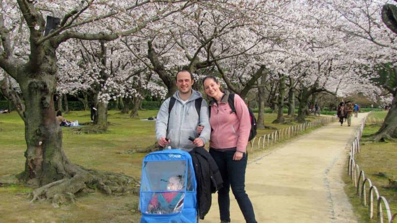 יפן עם תינוקת בפסח
